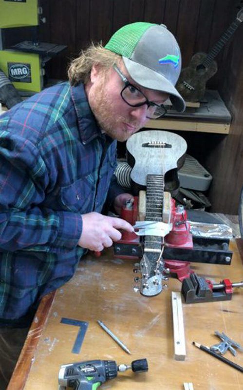 Hemp-Guitar.jpg
